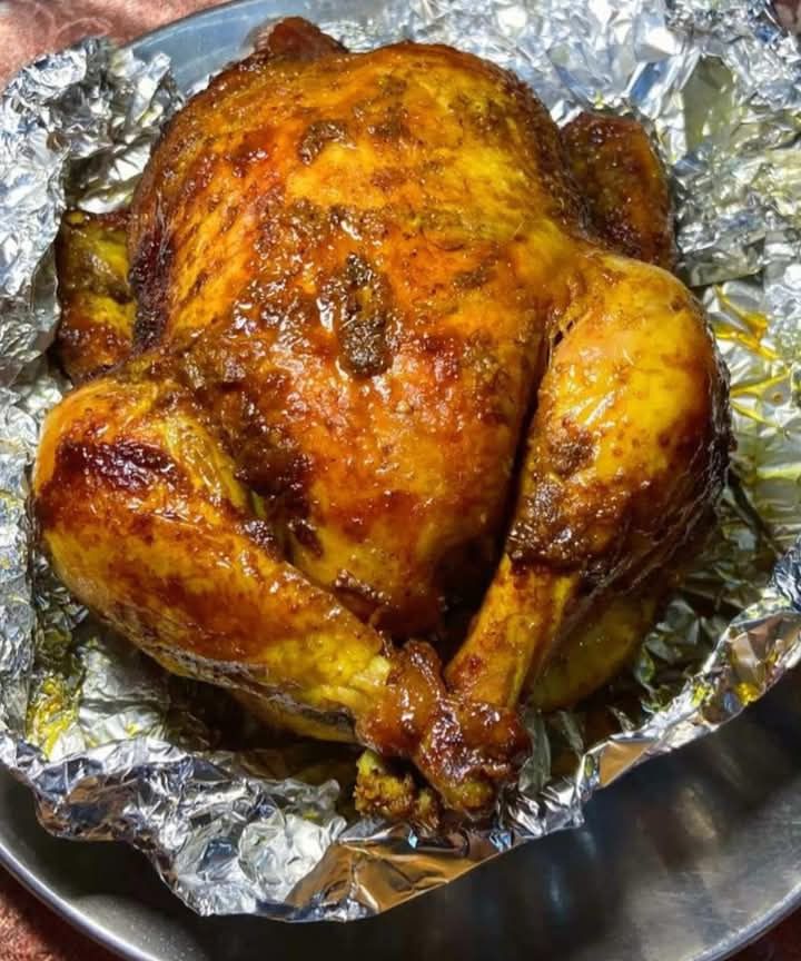 Golden Roasted Whole Chicken 588583400_878850067853131_8158505475413213006_n